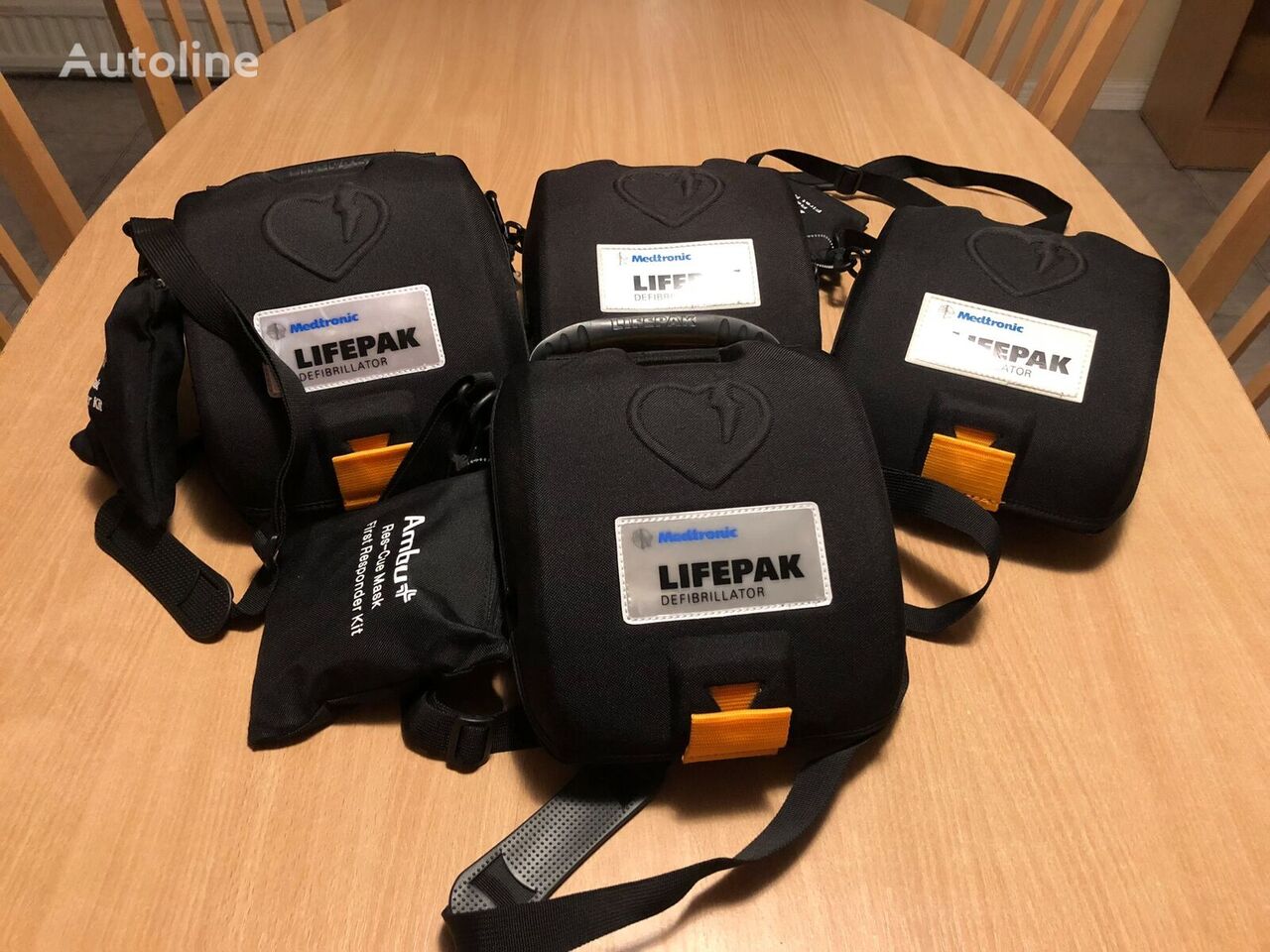 Defibrillator: Medtronic - Lifepack CR Plus ´ENGLISH´ or ´SWEDIS Rettungswagen-Ausrüstung