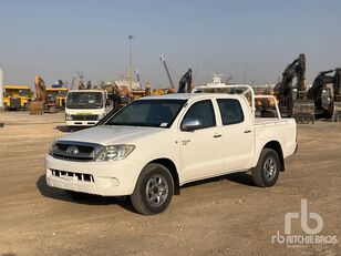 Toyota HILUX 4x4 Crew Cab Armored Pick-up Transporter