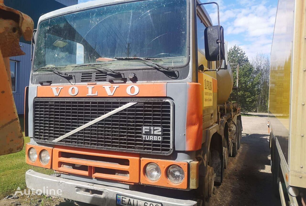 Volvo F12 Only chassis Fahrgestell LKW