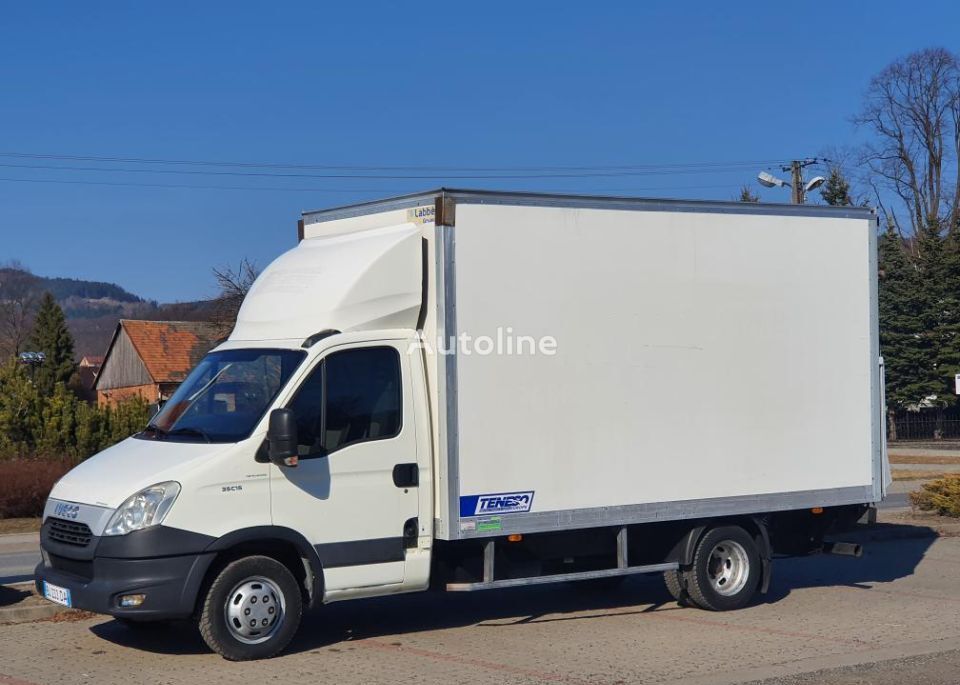 IVECO Daily 35c-15 Kontener 4.40 M + Winda Stan * BDB * Klima ! Koffer-LKW