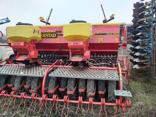 VÄDERSTAD Rapid 400C mechanische Sämaschine