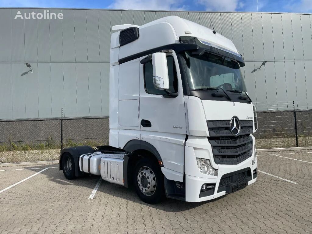 Mercedes-Benz Actros 1842 Gigaspace / 2 units available Sattelzugmaschine